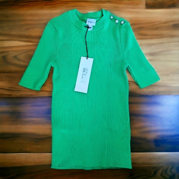 River Island  Button-Shoulder Ribbed Crewneck T-Shirt - Picture 5 of 5